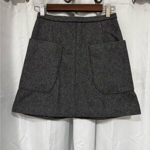 Talula Aritiza mini skirt wool size 2 gray EUC back zipper 2 pockets